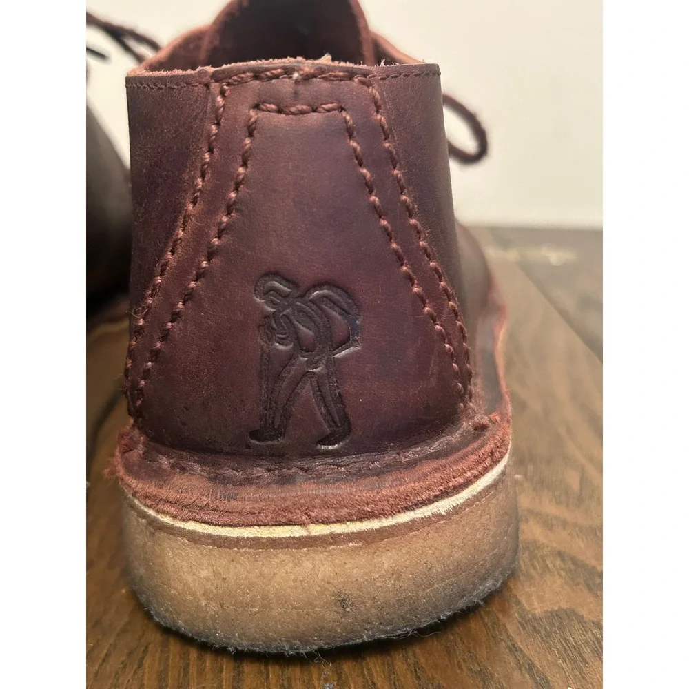 Clark's Original Desert Trek shoes Men 9 Brown Leather lace up Crepe Sole